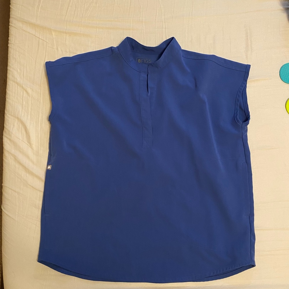 Figs scrubs. Good as new. Limited edition ceil blue.